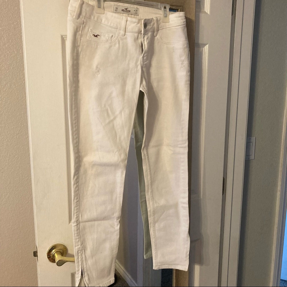 Hollister white skinny Jean low rise